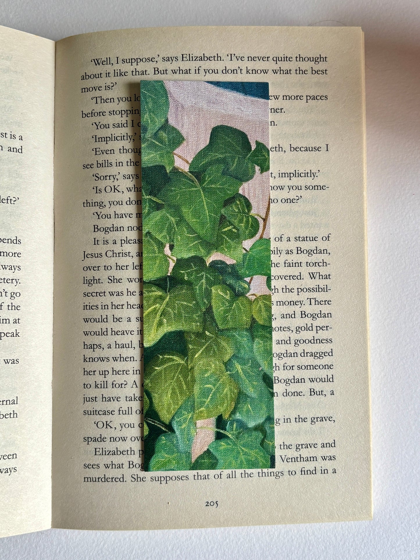 Ivy at the cottage - Bookmark