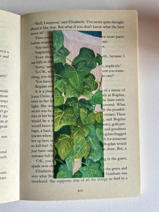 Ivy at the cottage - Bookmark